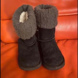 Ukala, girls sheer boots, size 11 little kids